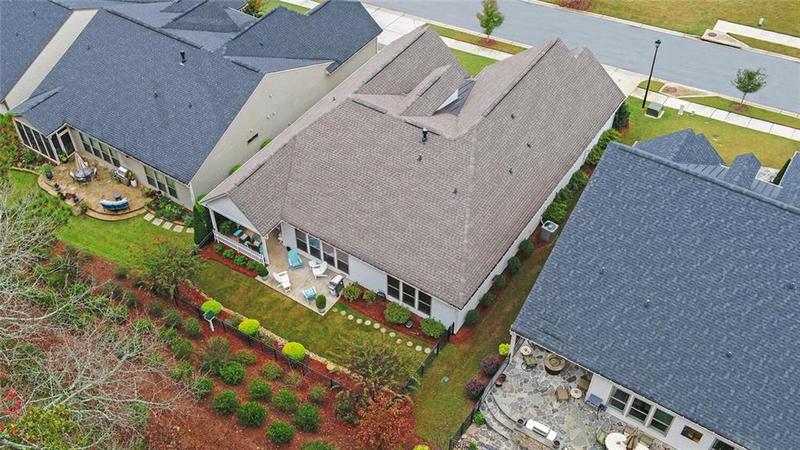 Image for property 5645 Willow Springs Place, Hoschton, GA 30548