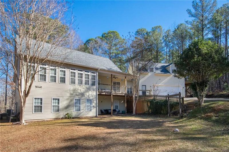 Image for property 8245 Mill Run Trail, Whitesburg, GA 30185