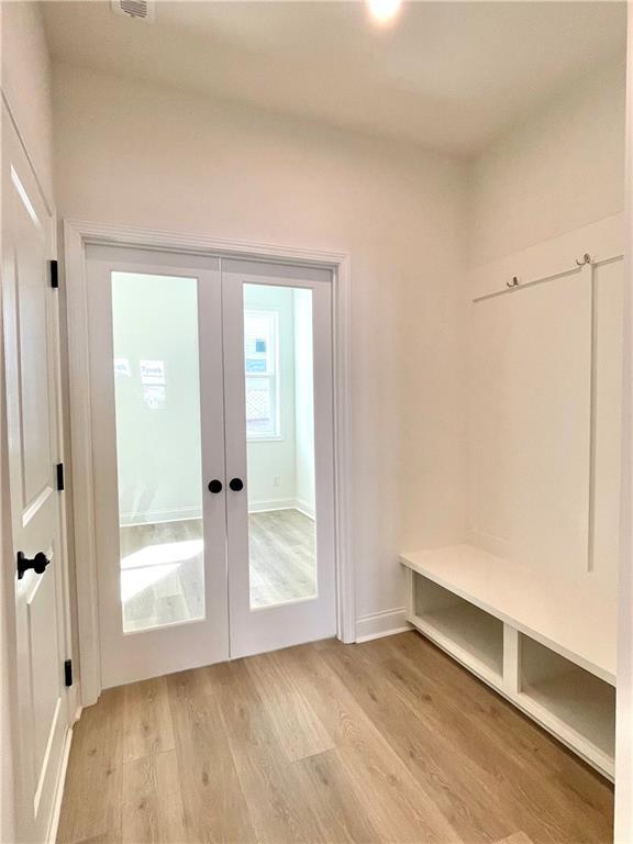 Image for property 719 Crossroad Court, Powder Springs, GA 30127