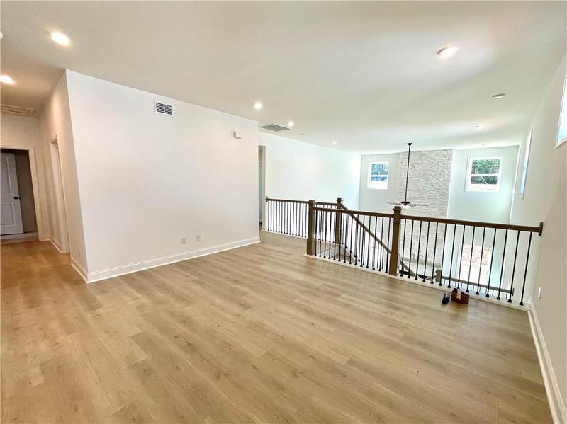 Image for property 719 Crossroad Court, Powder Springs, GA 30127