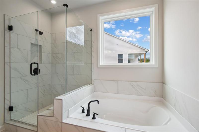 Image for property 719 Crossroad Court, Powder Springs, GA 30127