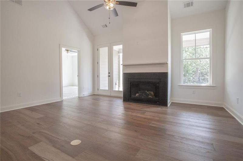 Image for property 314 Maple View Drive, Carrollton, GA 30117