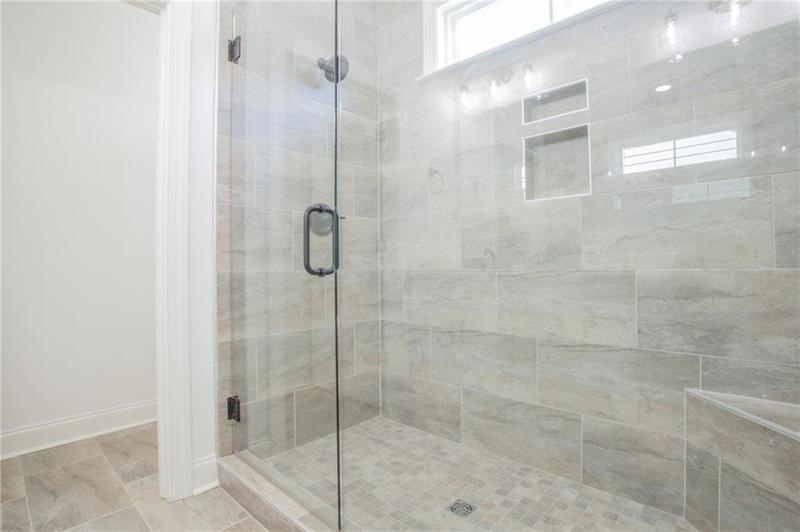 Image for property 314 Maple View Drive, Carrollton, GA 30117