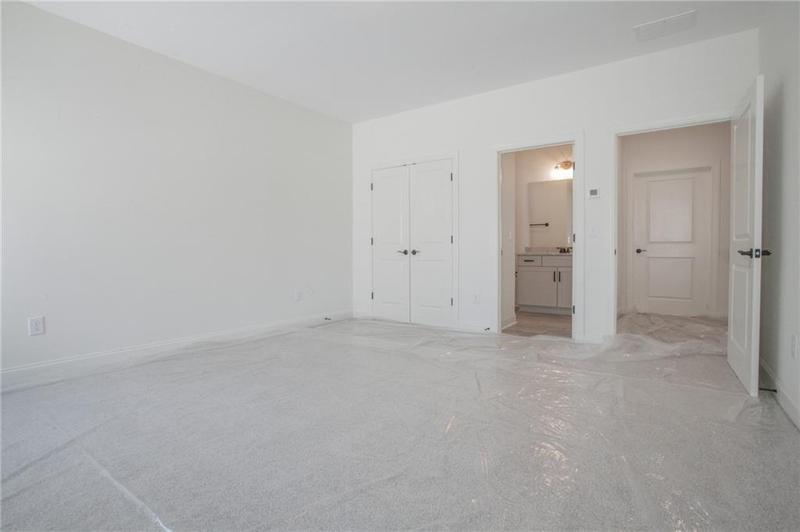 Image for property 314 Maple View Drive, Carrollton, GA 30117