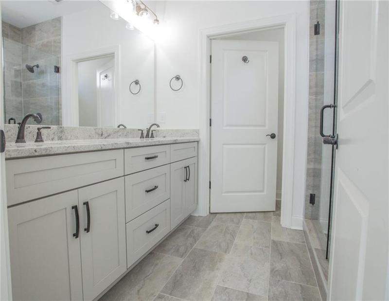 Image for property 314 Maple View Drive, Carrollton, GA 30117