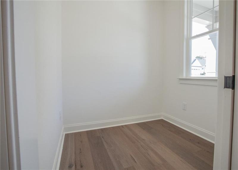 Image for property 314 Maple View Drive, Carrollton, GA 30117