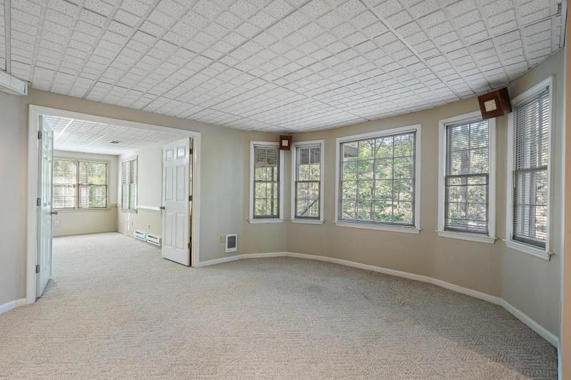 Image for property 940 Waters Reach Court, Alpharetta, GA 30022