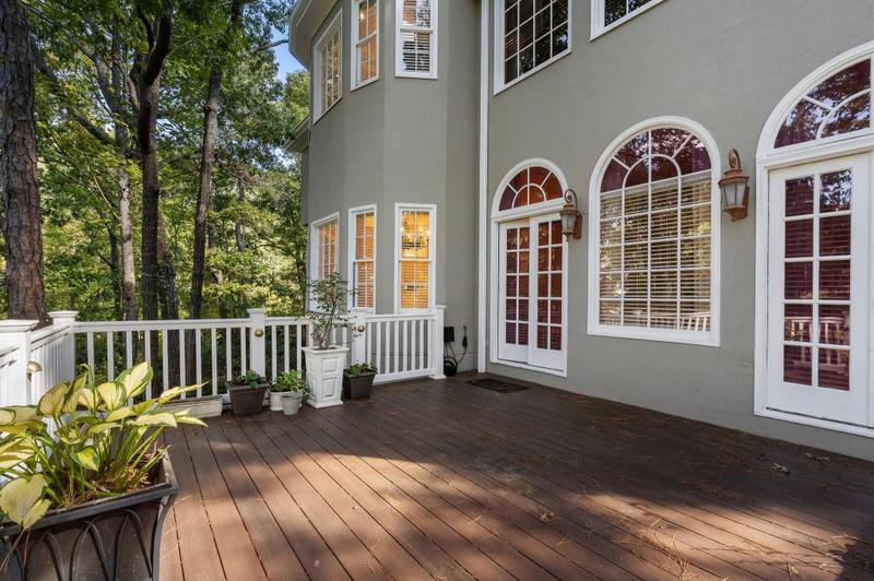 Image for property 940 Waters Reach Court, Alpharetta, GA 30022