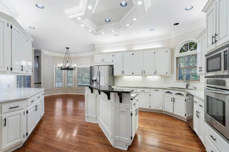 Image for property 940 Waters Reach Court, Alpharetta, GA 30022