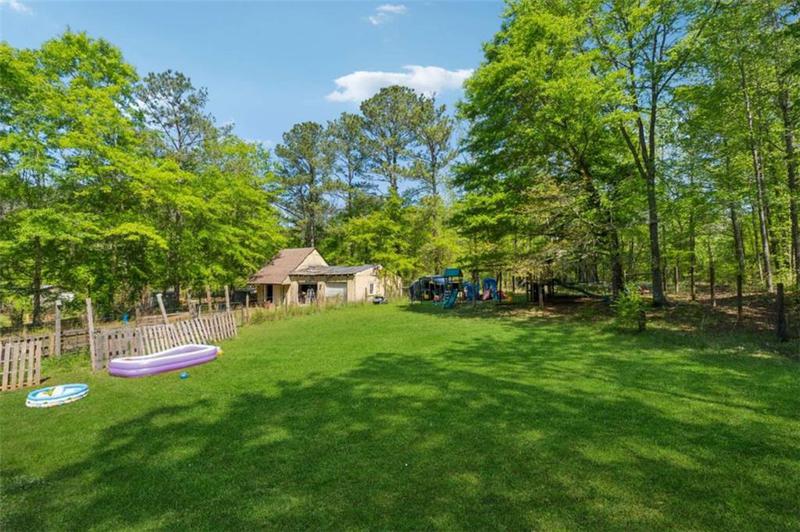 Image for property 151 Grandma Branch Road, Grantville, GA 30220