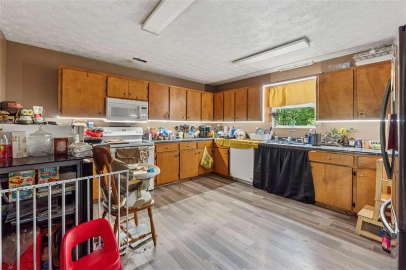 Image for property 151 Grandma Branch Road, Grantville, GA 30220