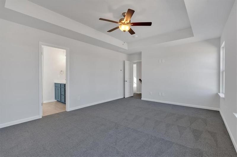 Image for property 10 Lakewood Court, Cartersville, GA 30120
