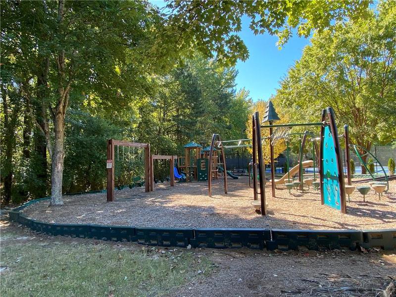 Image for property 103 Stonebridge Crossing, Newnan, GA 30265