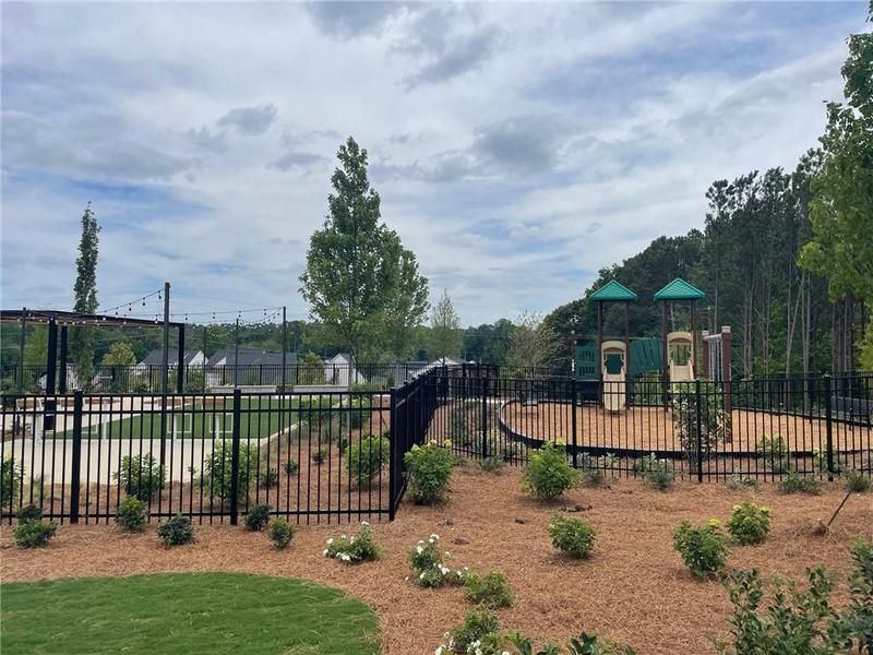 Image for property 729 Keystone Drive, Woodstock, GA 30188