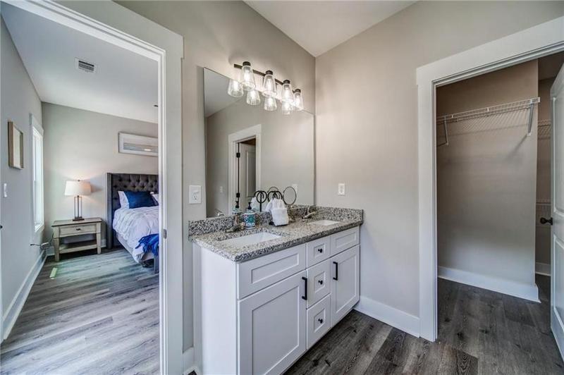 Image for property 157 Towne Villas Drive 18, Jasper, GA 30143