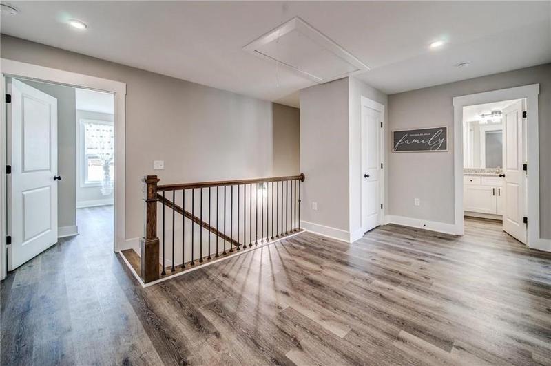 Image for property 157 Towne Villas Drive 18, Jasper, GA 30143