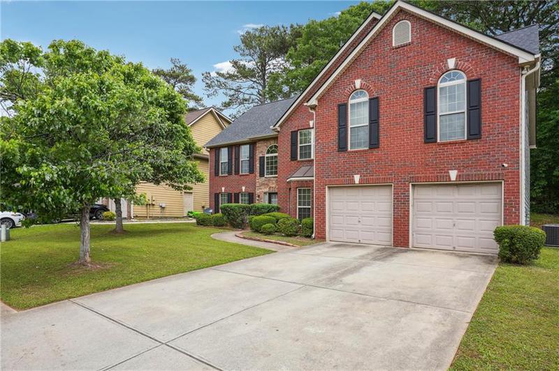 Image for property 9744 Musket Ridge Circle, Jonesboro, GA 30238