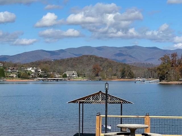 Image for property 2793 Hidden Valley Road, Hiawassee, GA 30546