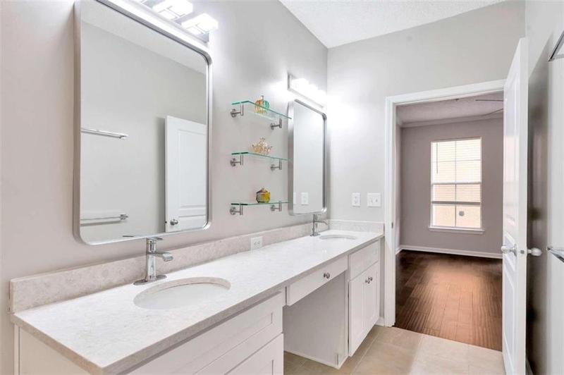 Image for property 10 Perimeter Summit Boulevard 2212, Brookhaven, GA 30319