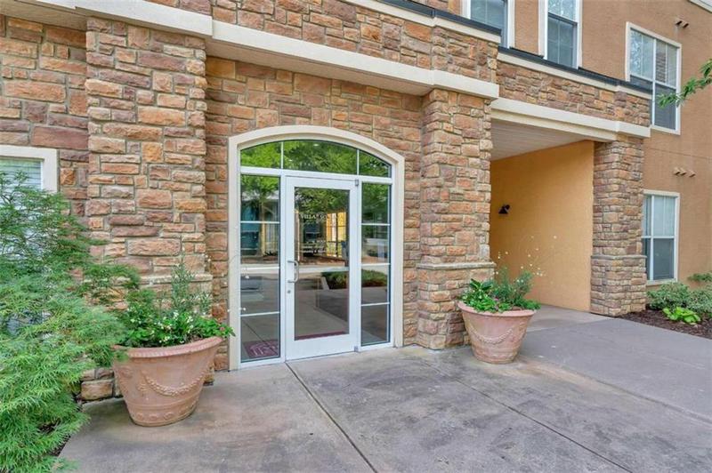 Image for property 10 Perimeter Summit Boulevard 2212, Brookhaven, GA 30319