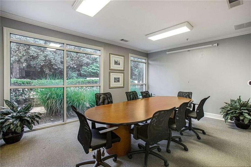 Image for property 10 Perimeter Summit Boulevard 2212, Brookhaven, GA 30319