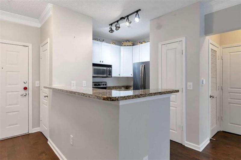 Image for property 10 Perimeter Summit Boulevard 2212, Brookhaven, GA 30319