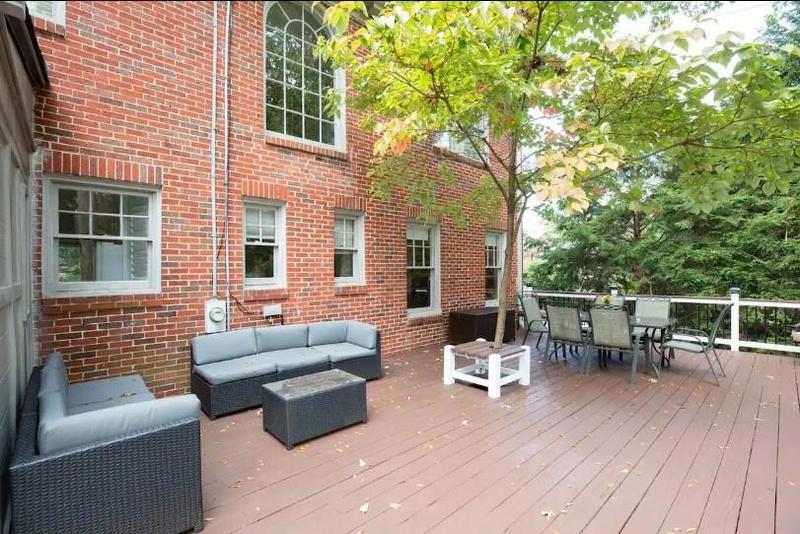 Image for property 1323 Briarcliff Road, Atlanta, GA 30306