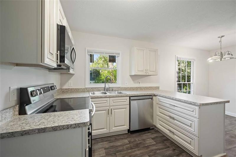 Image for property 4166 RUE SAINT MICHEL, Stone Mountain, GA 30083