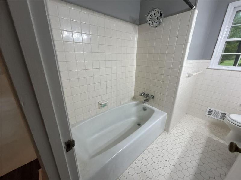 Image for property 1270 PINE KNOLL Lane, Conyers, GA 30013