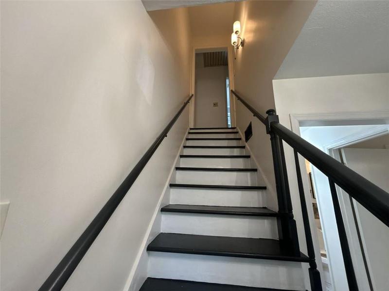 Image for property 1270 PINE KNOLL Lane, Conyers, GA 30013