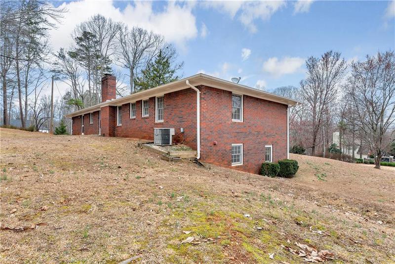 Image for property 5972 Mcever Road, Flowery Branch, GA 30542