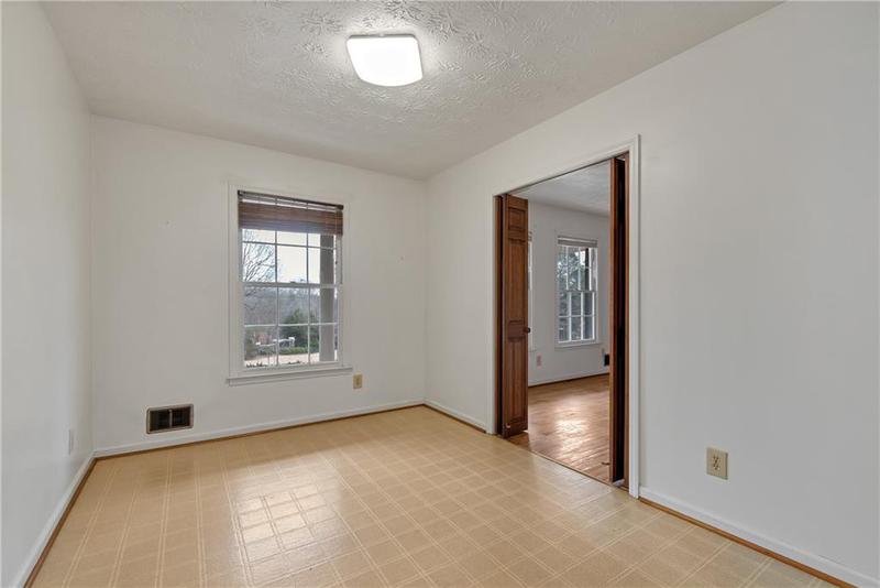 Image for property 5972 Mcever Road, Flowery Branch, GA 30542