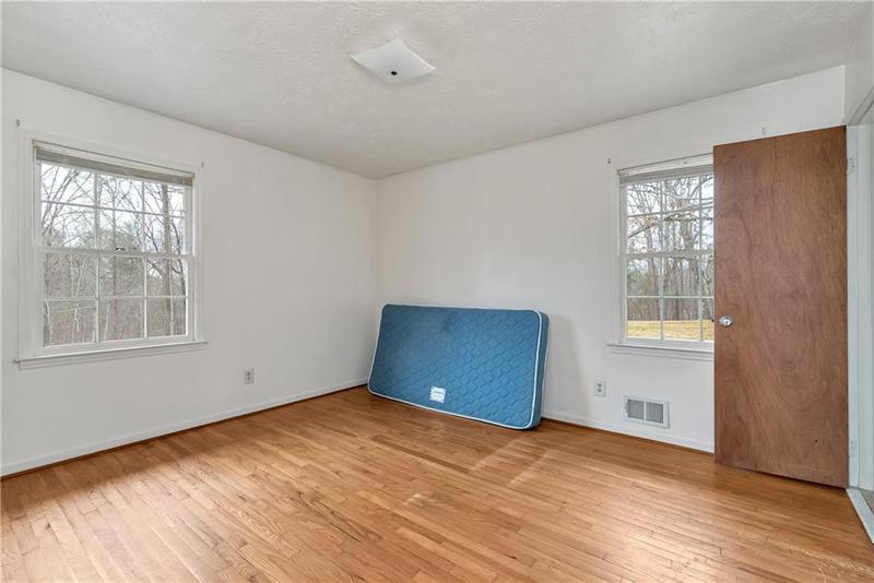 Image for property 5972 Mcever Road, Flowery Branch, GA 30542