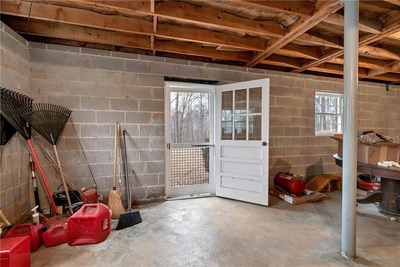 Image for property 5972 Mcever Road, Flowery Branch, GA 30542
