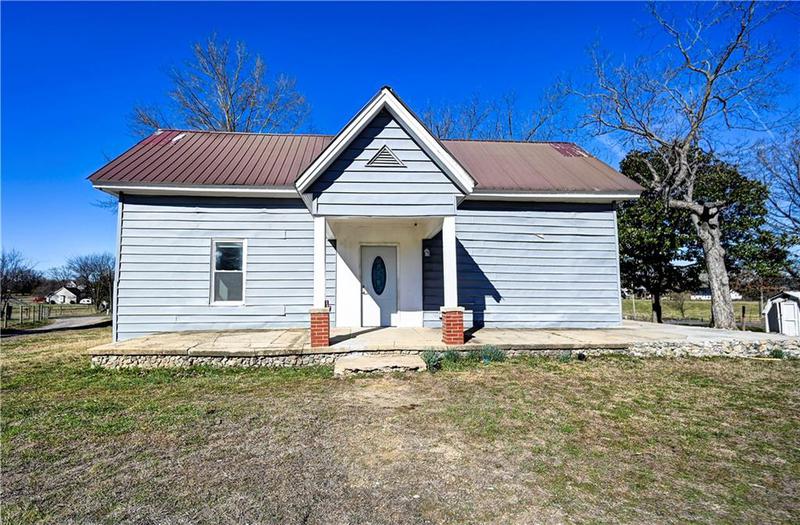 Image for property 390 Bud Hardy Road, Calhoun, GA 30701