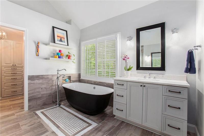 Image for property 11225 Brookhollow Trail, Alpharetta, GA 30022