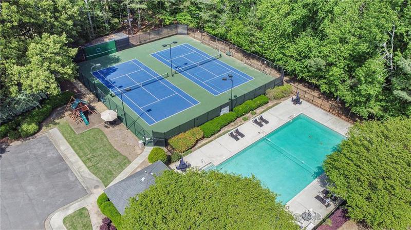 Image for property 11225 Brookhollow Trail, Alpharetta, GA 30022