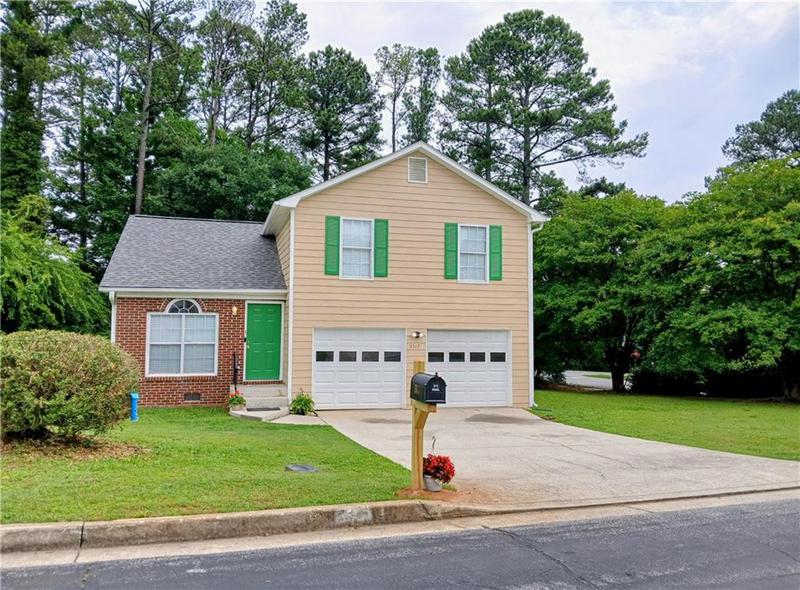 Image for property 5517 Rock Shoals Way, Atlanta, GA 30349