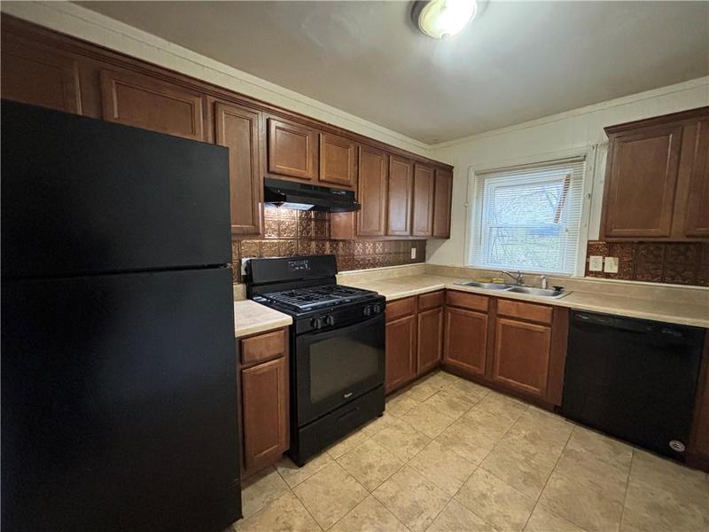 Image for property 2069 Bixler Circle, Decatur, GA 30032