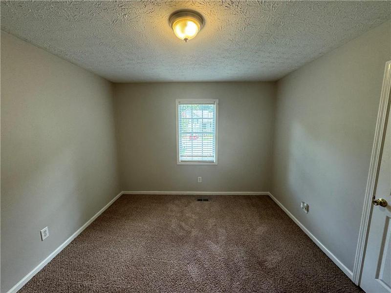 Image for property 194 Spring Leaf Drive, Dallas, GA 30157