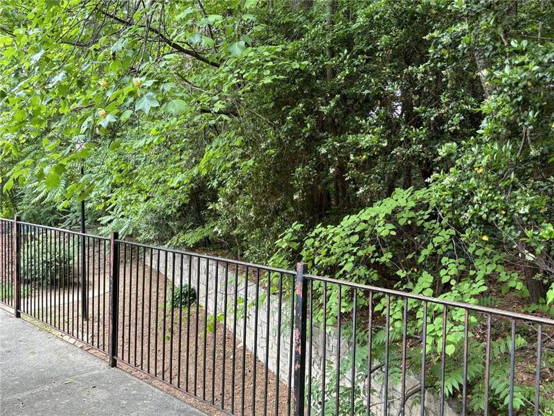 Image for property 3117 Colonial Way I, Atlanta, GA 30341