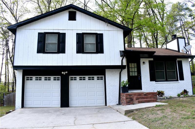 Image for property 3867 Cherie Glen Road, Snellville, GA 30039