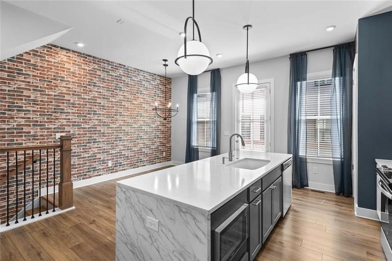 Image for property 4462 Dandelion Lane, Atlanta, GA 30342