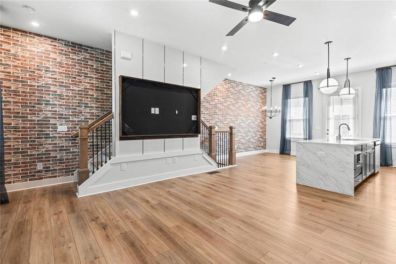 Image for property 4462 Dandelion Lane, Atlanta, GA 30342