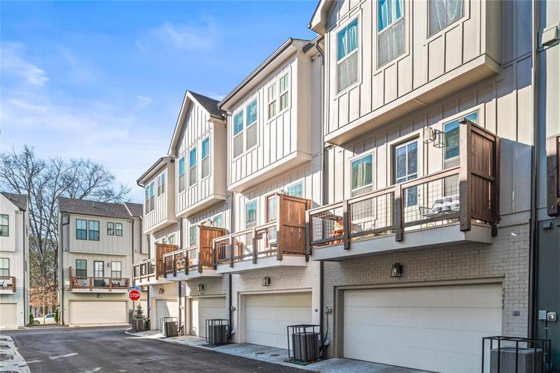 Image for property 4462 Dandelion Lane, Atlanta, GA 30342