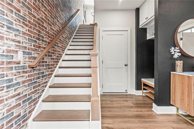 Image for property 4462 Dandelion Lane, Atlanta, GA 30342