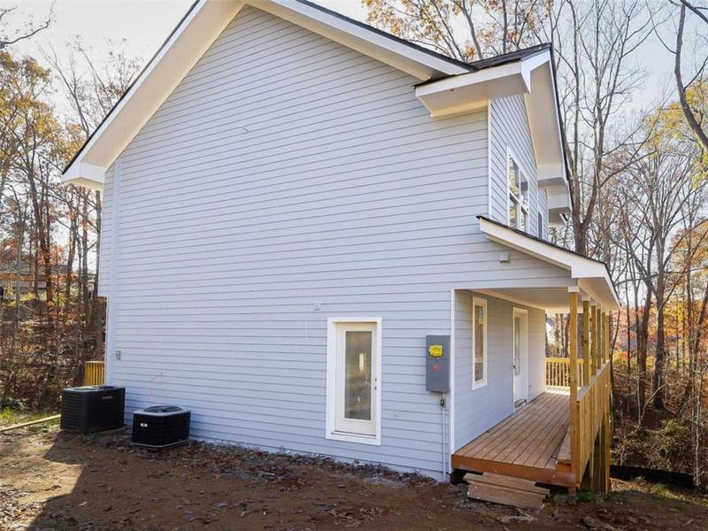 Image for property 727 Copper Trace Way, Woodstock, GA 30189