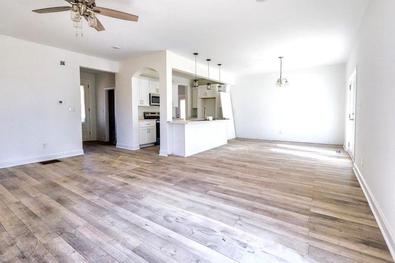 Image for property 727 Copper Trace Way, Woodstock, GA 30189