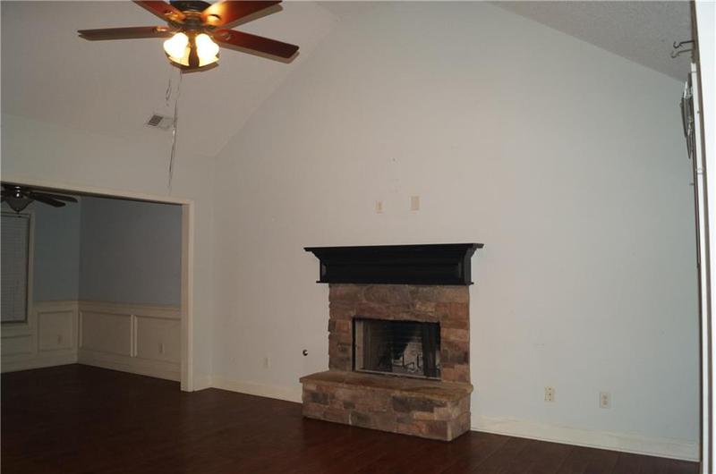 Image for property 328 Willow Springs Drive, Dallas, GA 30132