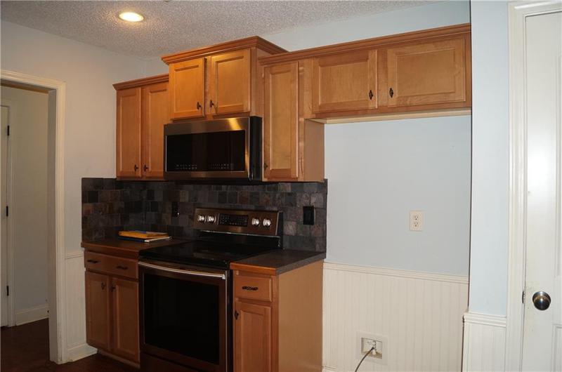Image for property 328 Willow Springs Drive, Dallas, GA 30132